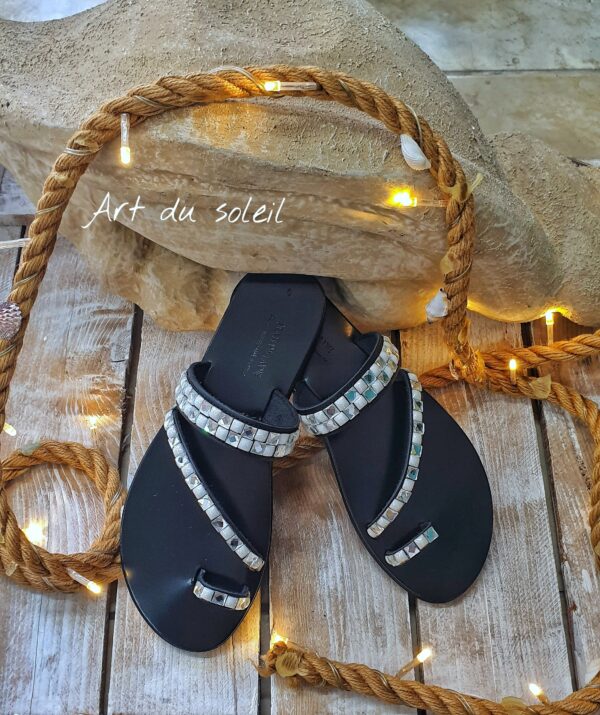 506 BLACK