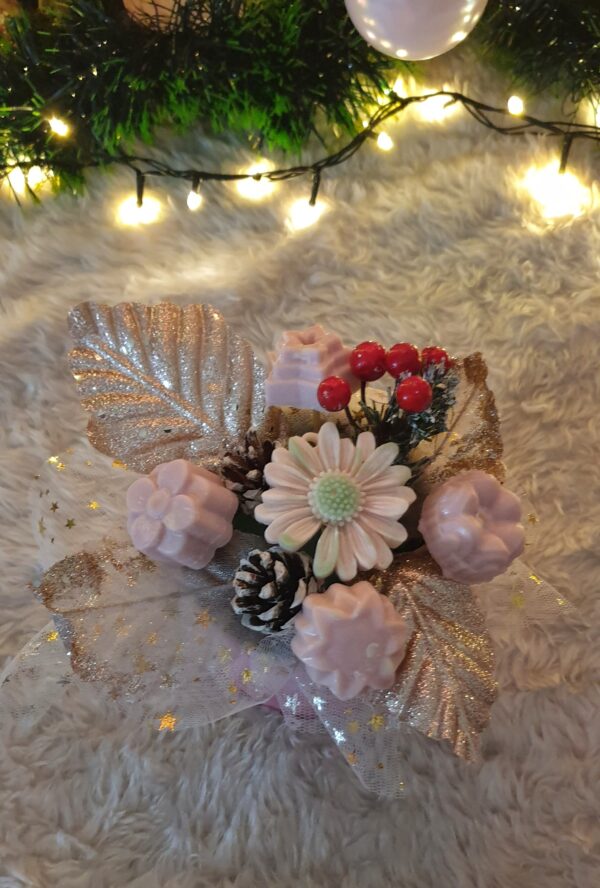 flowers made of candle  in a box (003) - Image 3